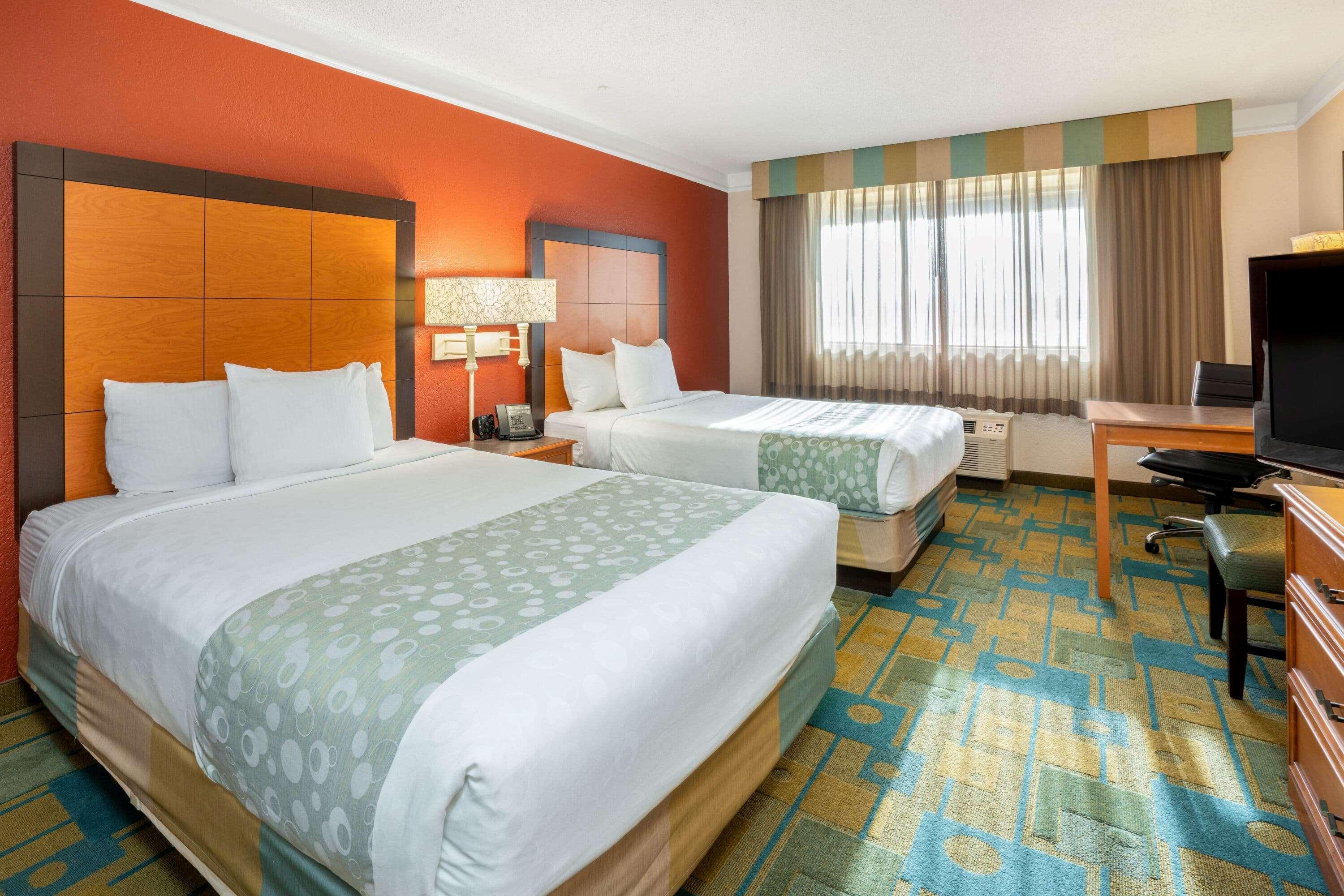 La Quinta By Wyndham Seattle Sea-Tac Airport Hotel Сиатак Екстериор снимка