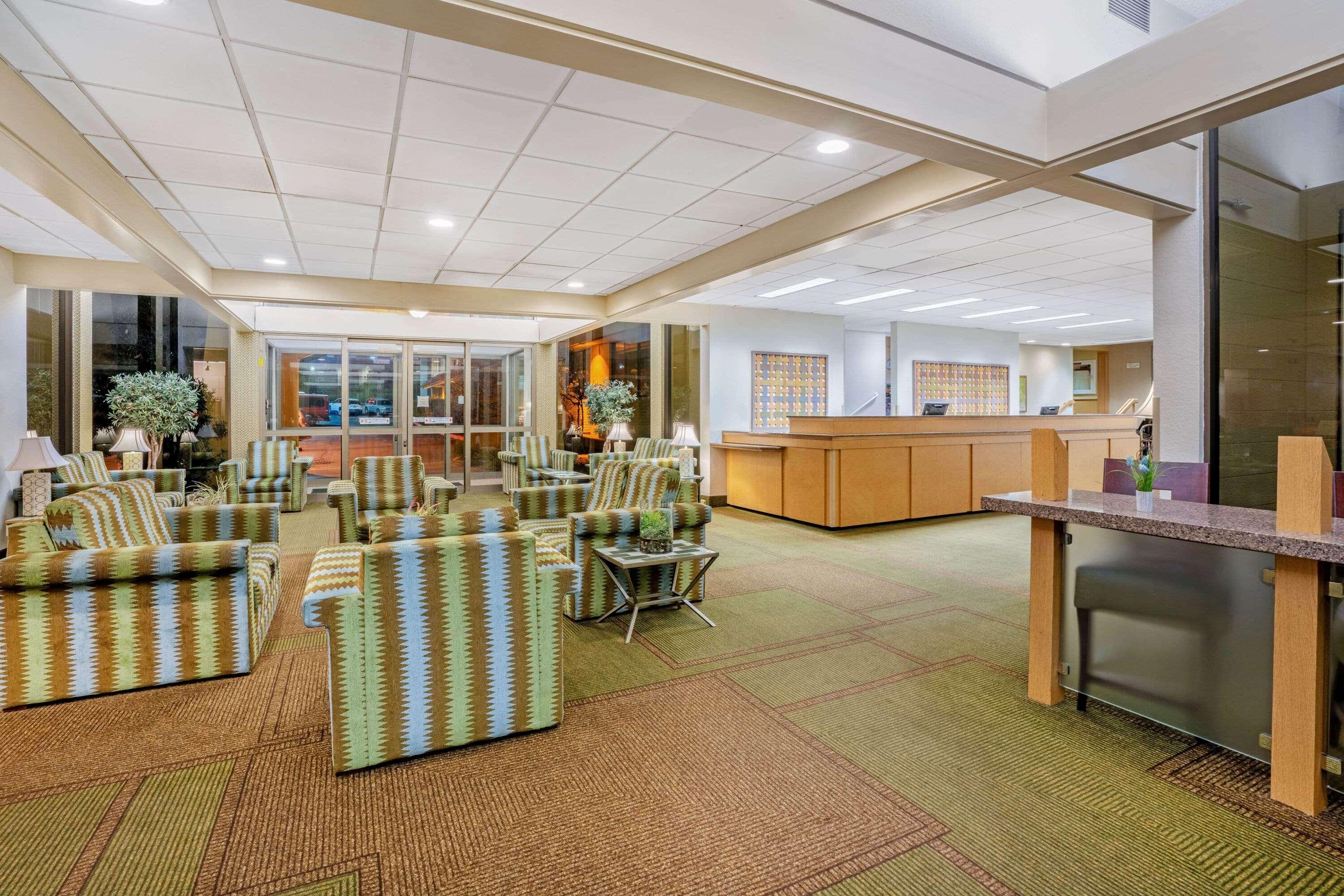 La Quinta By Wyndham Seattle Sea-Tac Airport Hotel Сиатак Екстериор снимка