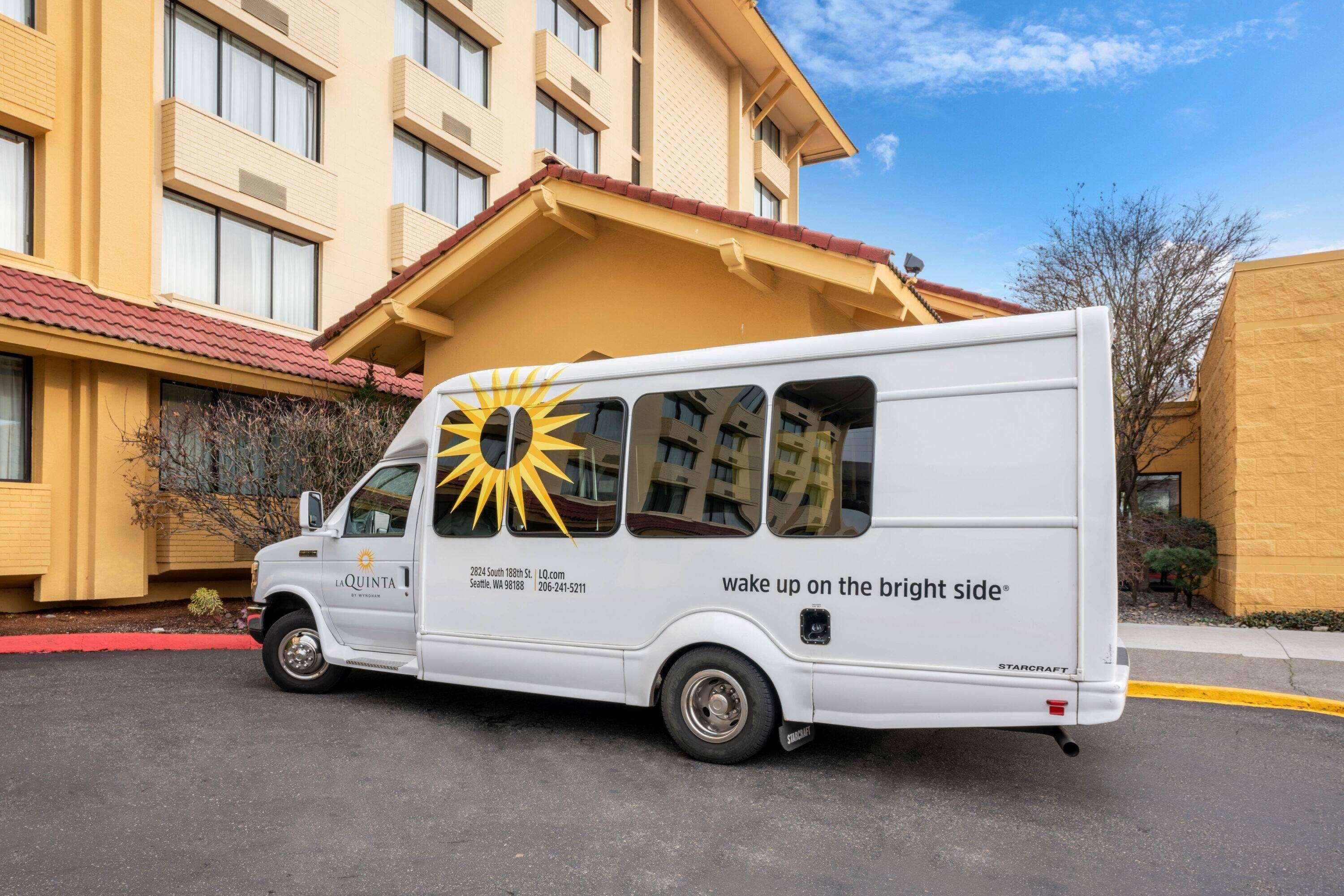 La Quinta By Wyndham Seattle Sea-Tac Airport Hotel Сиатак Екстериор снимка