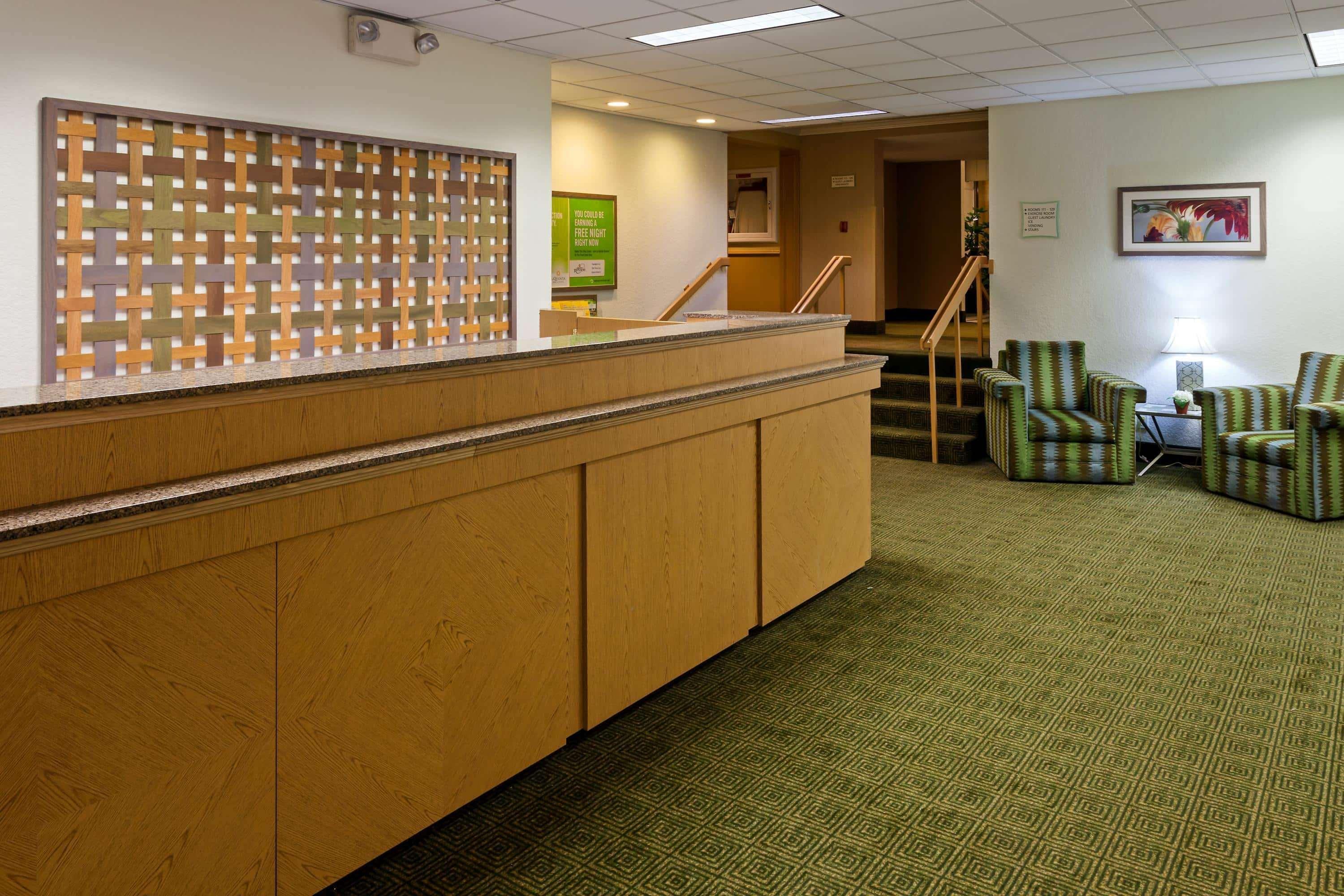 La Quinta By Wyndham Seattle Sea-Tac Airport Hotel Сиатак Екстериор снимка