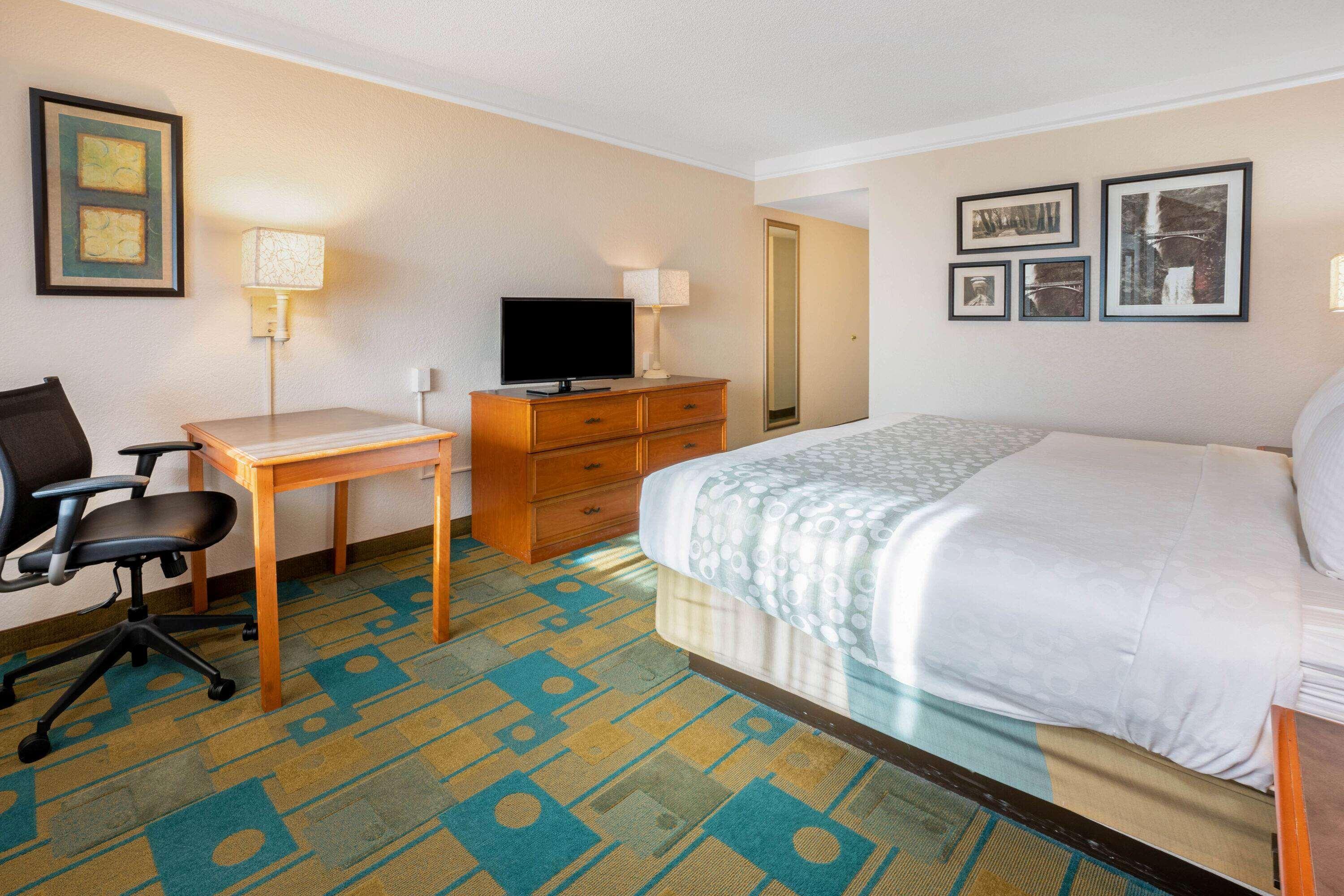La Quinta By Wyndham Seattle Sea-Tac Airport Hotel Сиатак Екстериор снимка